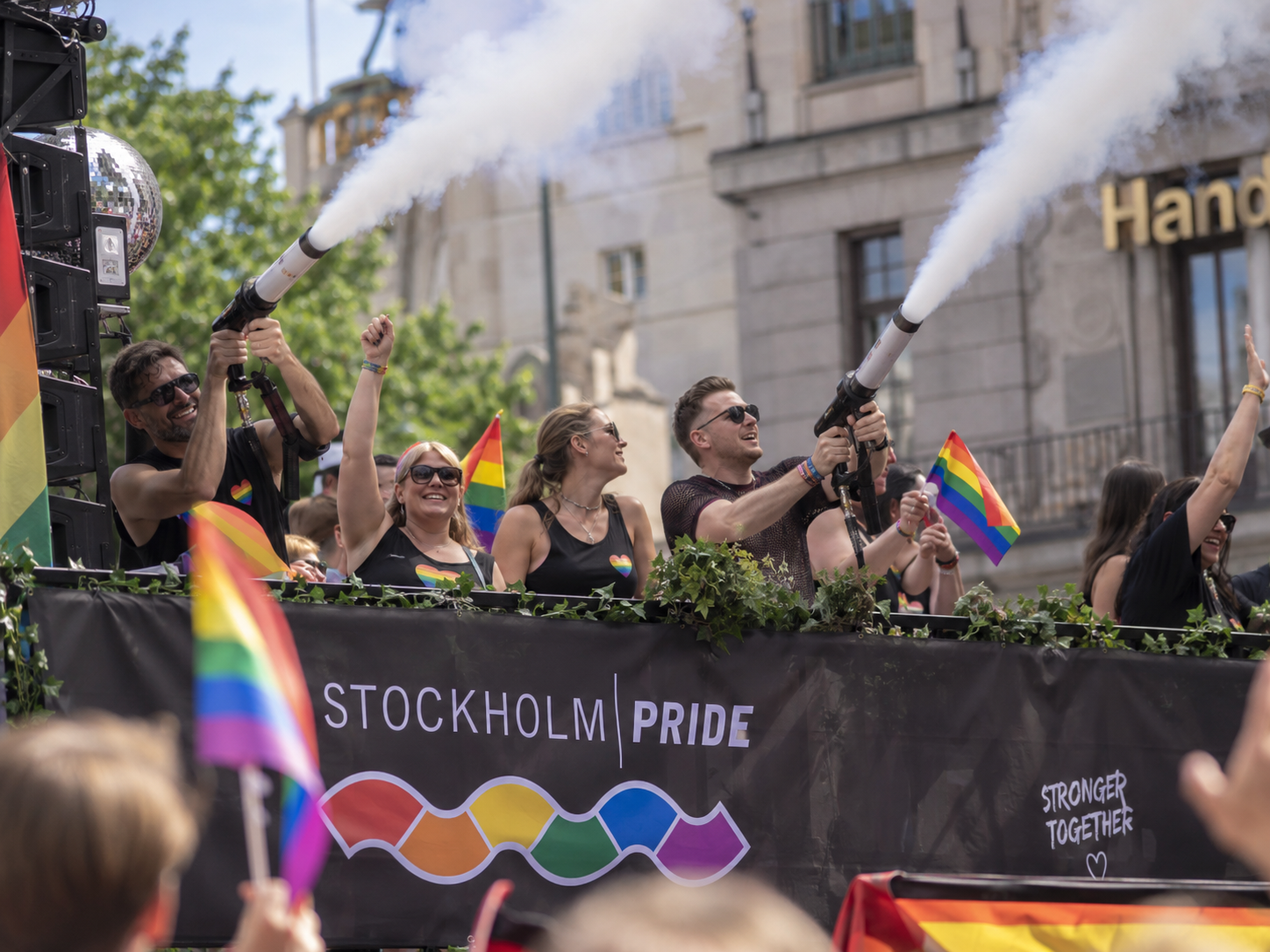 CO2-kanon på prideflak